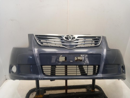 Toyota avensis front bumper - toyota,