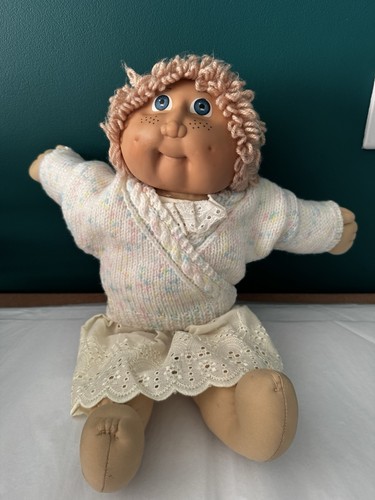 Vintage 1980s cabbage patch - cabbage,