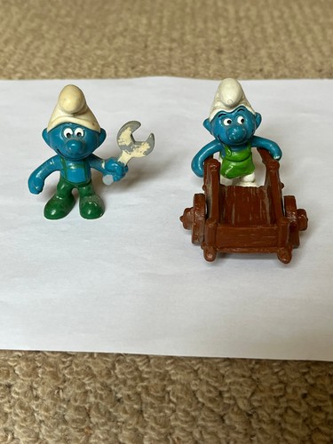 Vintage smurfs wheelbarrow - smurfs,,