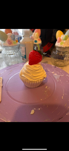 Fake cupcakes - fake,