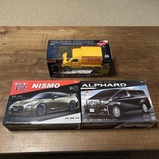 Radio-controlled car Alphard NISMO GT-R truck