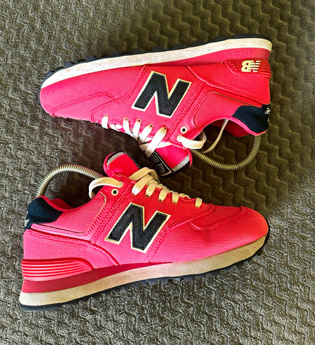 Good condition new balance - good,