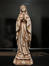 statue of the Virgin Mary