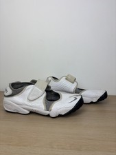 Nike Men’s UK 10 Air Rift
