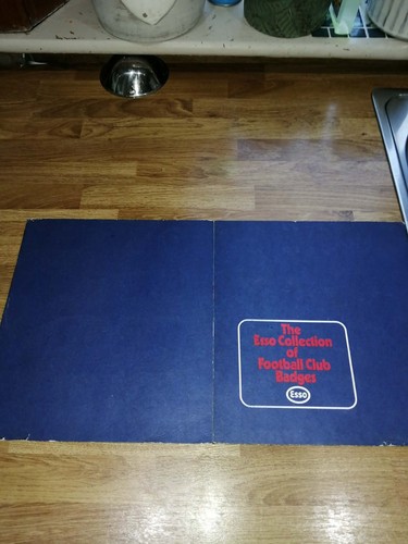 Esso football club badge - football,