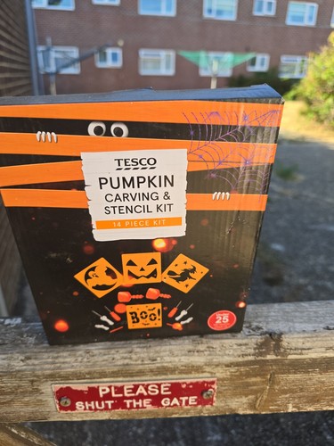 Pumpkin carving stencils - carving, kit