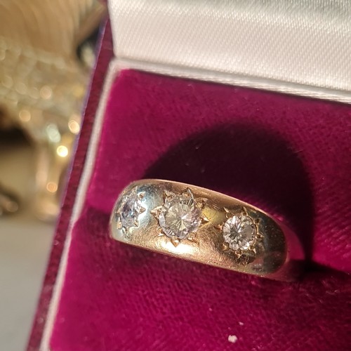 18ct gold diamond gypsy - 18ct,