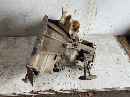 Ford fiesta gearbox 2ok - fiesta,