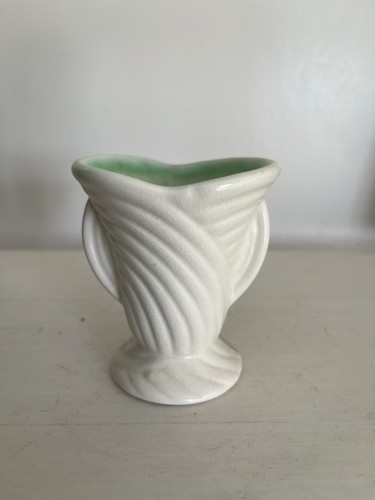 Vintage sylvac 2151 white - sylvac,