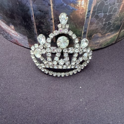 Vintage cathe rhinestone - vintage,