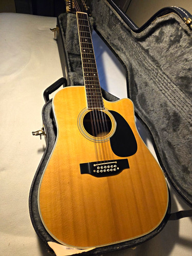 Takamine ef400sc string e - takamine, a/e