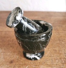 Small Polished Black And White