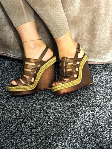 Christian louboutin bronze - christian,