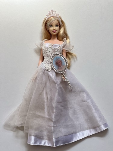 Barbie snow princess - snow, doll