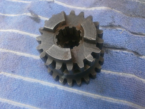 Velocette mac gearbox part - velocette,