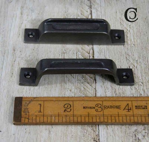 Cast antique iron - antique, rim