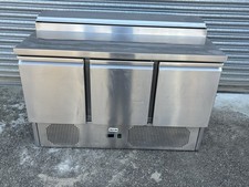 Refrigerated Pizza Prep /