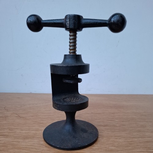 Vintage 60s robert - robert, cast