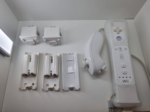 Official nintendo wii remote - official,