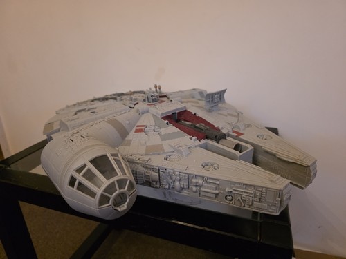 Star wars millennium falcon - star,