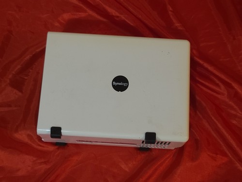 White synology diskstation - white,