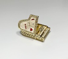 SMALL PILL BOX TRINKET RING