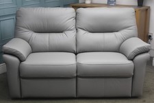 G PLAN SEATTLE 2 SEATER SOFA, HEATED SEATS IN CAMBRIDGE GREY LEATHER. RRP £3642.