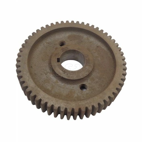 Output shaft gear - gear, on