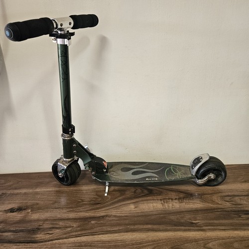 Micro scooter rocket green - micro,
