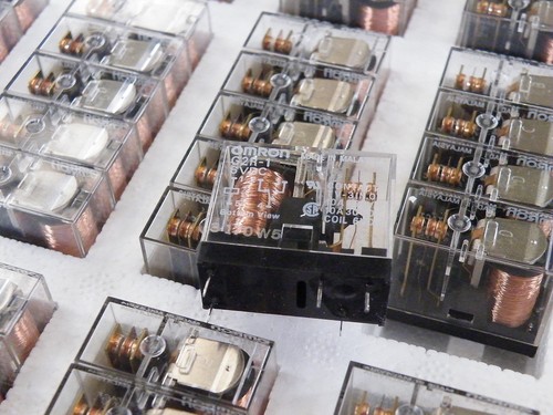 Omron relay 6vdc coil - pc,