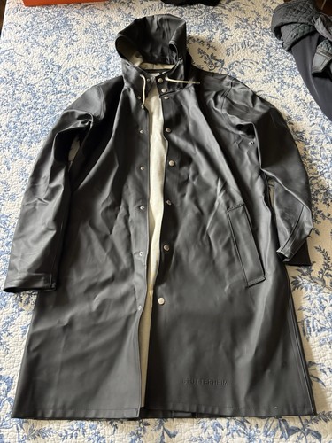 Stutterheim raincoat black - stutterheim,
