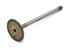 Engine cylinder head inlet