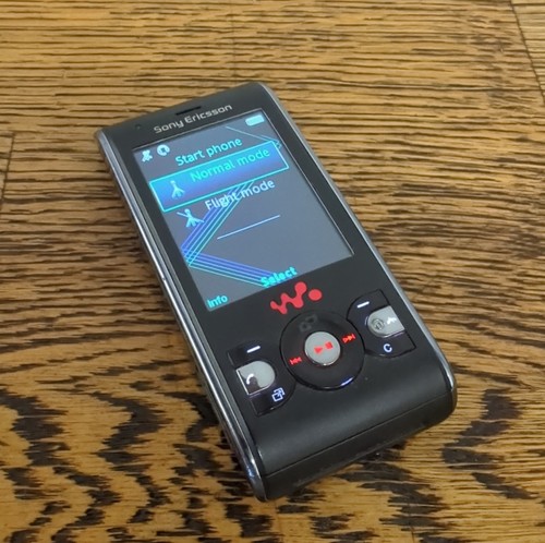 Sony ericsson w595 - sony,