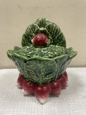 Majolica Olfaire Radish Lidded