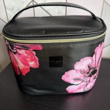 Ted Baker Soft Vanity Case