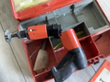 Hilti DX400 Cordless Power