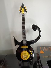 Prince • Exclusive Mini