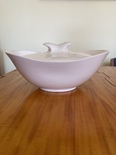 VTG EVA ZEISEL Hallcraft  White Oval Covered Casserole Dish with Lid  MCM