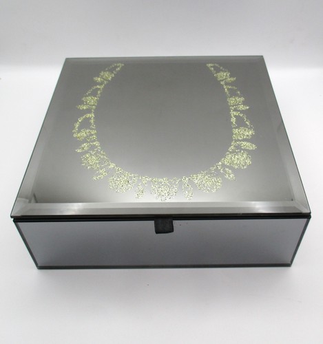 Mirrored smokey bevelled - mirrored,