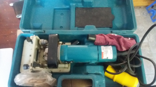Makita 3901 110v biscuit - 110v,