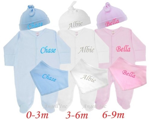 Personalised baby hat bib - baby, grow