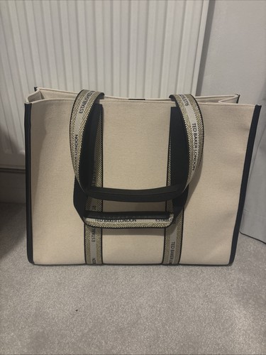 Large ted baker georjey - ted,