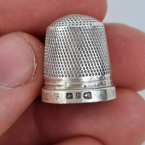 Antique solid silver thimble - solid,