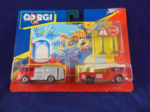 Scarce 1991 corgi - juniors, twin
