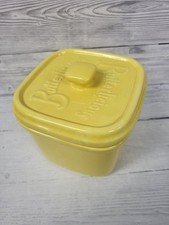 Wade Vintage Retro Yellow Butterlicious Large Pot dish with Lid. PS