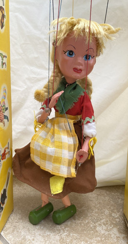 Vintage pelham puppet - puppet, gretel