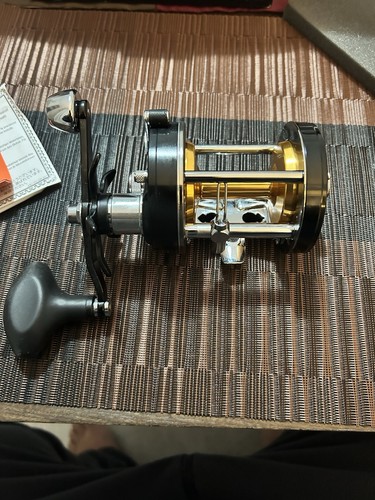 Abu garcia 7000 - cs, baitcaster