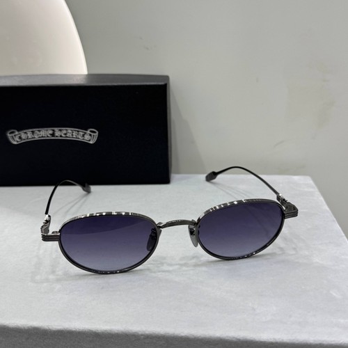 Sunglasses chrome hearts - chrome,