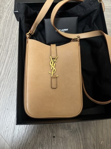 Ysl saint laurent à - ysl,