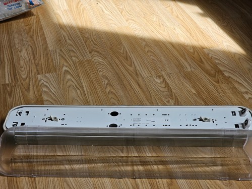 2ft batten light fitting - 2ft,